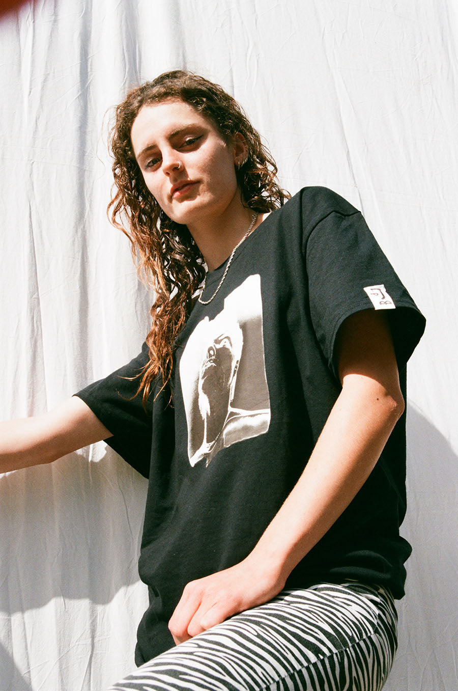 Black tee