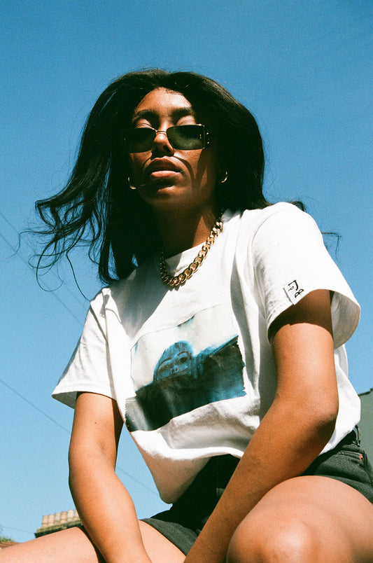 Peep Tee